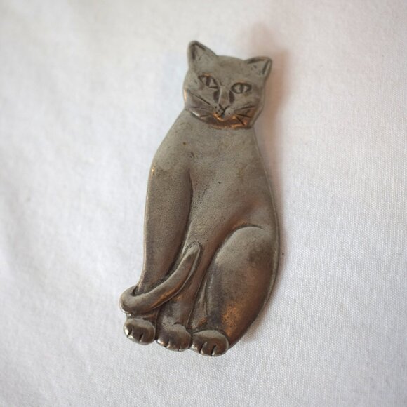 Vintage Signed Seagull Pewter Canada Pewter Kitty Cat Pin Brooch 2 1/4 Inches - Picture 1 of 2
